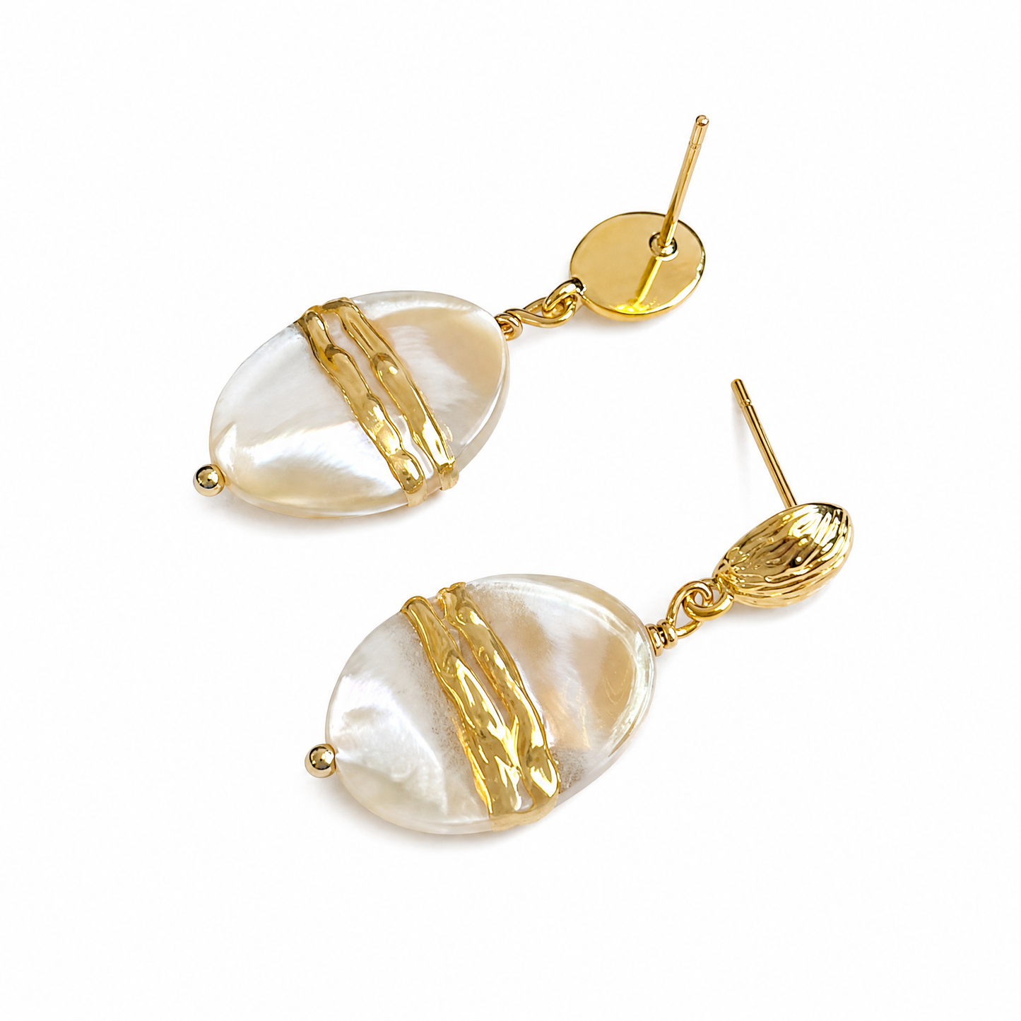 Shell Light Earrings
